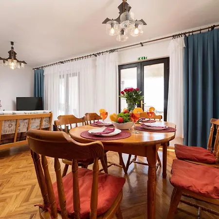 Majnaric By El-pi Tours *