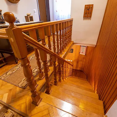 Majnaric By El-pi Tours *