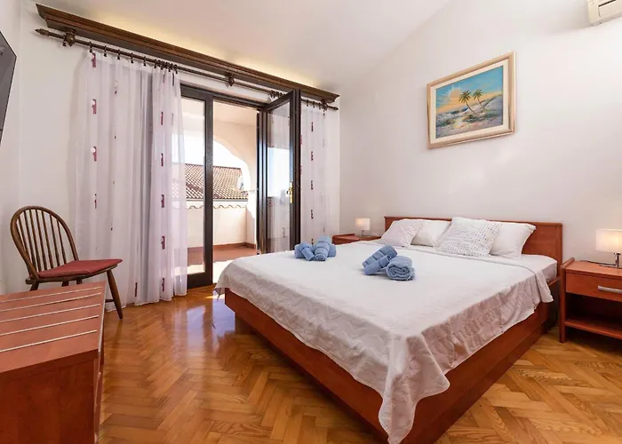 Apartamento Majnaric By El-pi Tours *