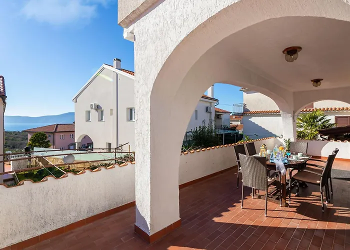 Apartamento Majnaric By El-pi Tours Pinezići