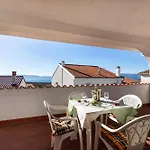 Majnaric By El-pi Tours Pinezići